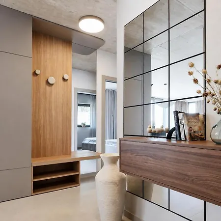 Ze Istrian Design With Massage Pool *