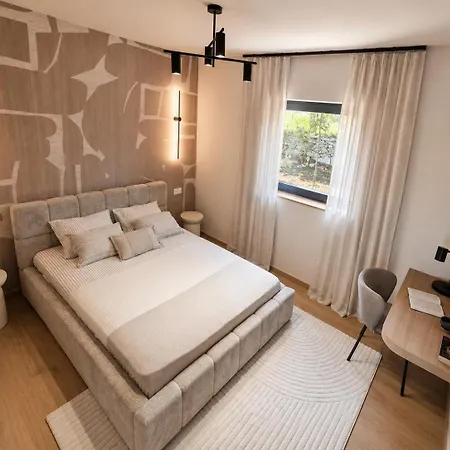 Ze Istrian Design With Massage Pool * Vela Traba