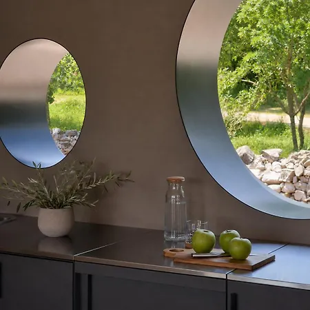 Ze Istrian Design With Massage Pool